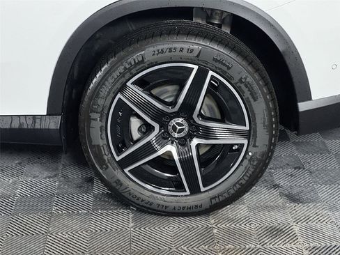 New 2026 Mercedes-Benz GLC 300 GLC 300 image 32