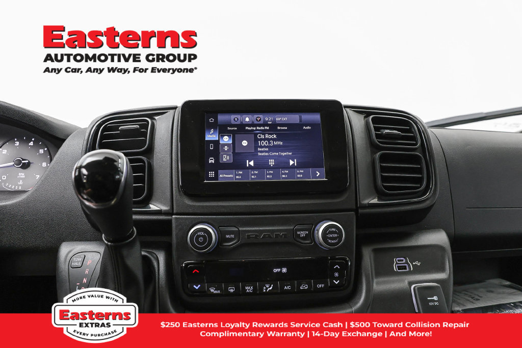 Used 2025 RAM ProMaster 2500 w/ Convenience Group FWD image 13