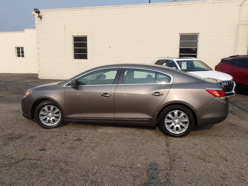 Used 2012 Buick LaCrosse Leather FWD image 3