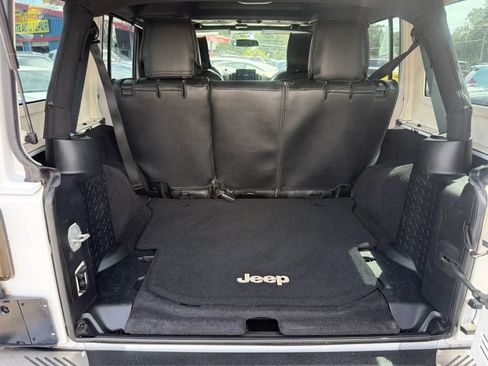Used 2015 Jeep Wrangler Unlimited Sport AWD/4WD image 13
