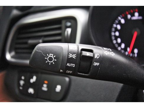 Used 2019 Kia Sorento SX FWD image 21