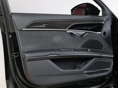 Certified 2022 Audi S8 image 25