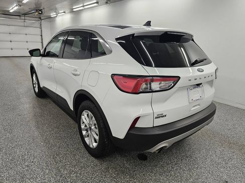 Used 2022 Ford Escape SE w/ Convenience Package FWD image 6