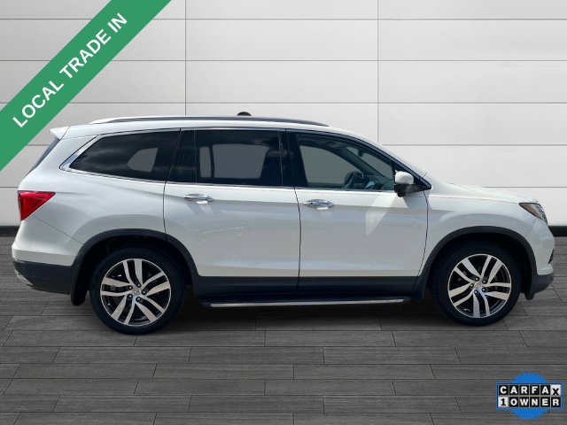 Used 2017 Honda Pilot Touring image 2