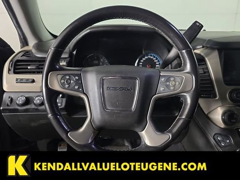 Used 2020 GMC Yukon XL Denali w/ Denali Ultimate Package AWD/4WD image 11