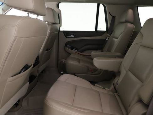 Used 2020 Chevrolet Tahoe Premier AWD/4WD image 29
