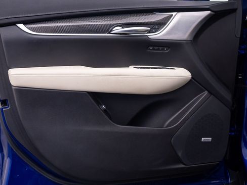 Certified 2023 Cadillac XT5 Sportv AWD/4WD image 14