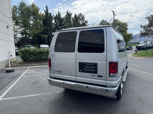 Used 2013 Ford E-350 and Econoline 350 XLT RWD image 5