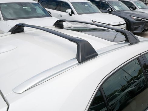 Certified 2025 Lexus UX 300h FWD w/ Accessory Package (Z2) image 21