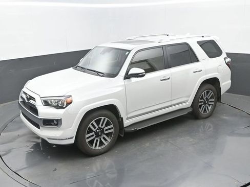 Used 2024 Toyota 4Runner Limited image 16