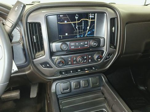 Used 2015 GMC Sierra 1500 SLT w/ All-Terrain Package AWD/4WD image 19