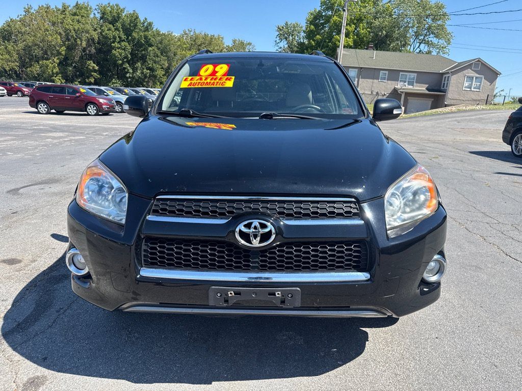 Used 2009 Toyota RAV4 Limited FWD image 3