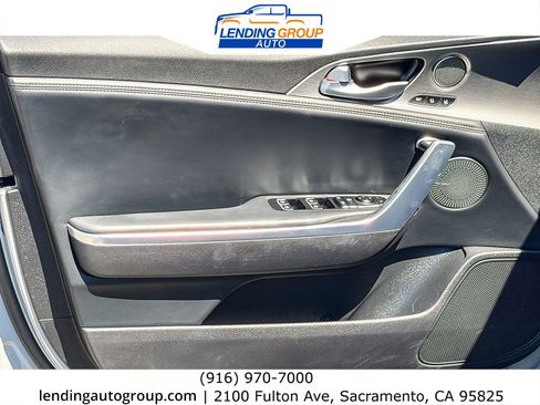 Used 2020 Kia Stinger GT1 RWD image 19