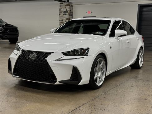 Used 2018 Lexus IS 350 F Sport w/ F Sport Package AWD/4WD image 3