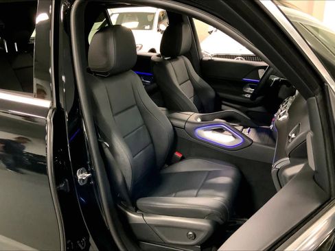 Certified 2025 Mercedes-Benz GLE 350 4MATIC image 9