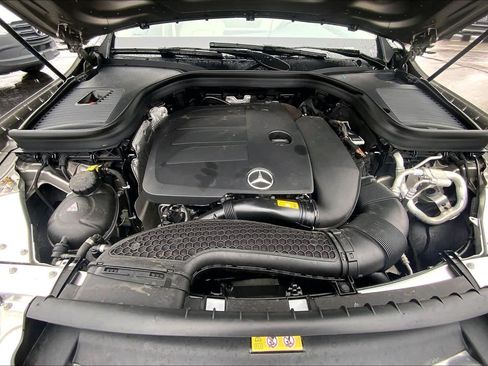 Certified 2021 Mercedes-Benz GLC 300 image 31