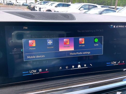Certified 2025 BMW X7 xDrive40i w/ Premium Package AWD/4WD image 37