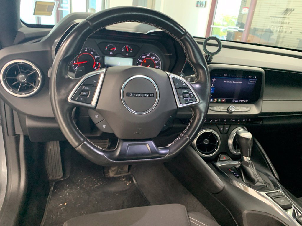 Used 2020 Chevrolet Camaro LT w/ RS Package RWD image 8