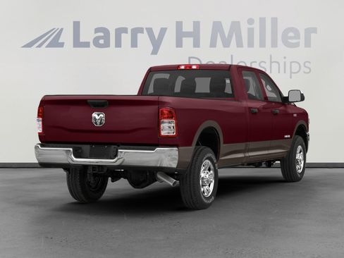 Used 2021 RAM 3500 Laramie AWD/4WD image 3