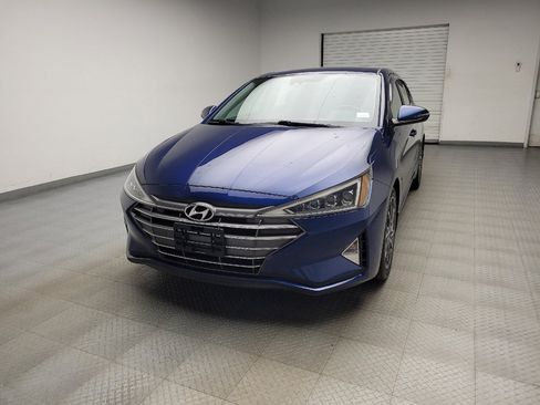 Used 2020 Hyundai Elantra Limited FWD image 15