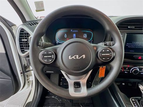 Used 2023 Kia Soul LX w/ Option Group 015 image 12