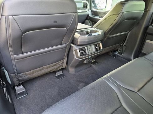 Used 2025 Ford F150 Lariat AWD/4WD image 21