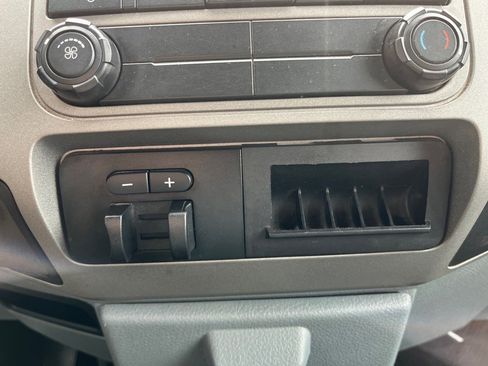 Used 2016 Ford F250 XLT image 21