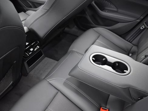 New 2026 Audi A6 Premium Plus AWD/4WD image 17