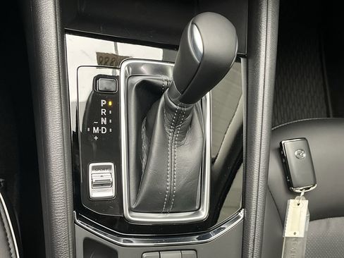 Used 2025 MAZDA CX-5 AWD 2.5 S w/ Select Package image 23