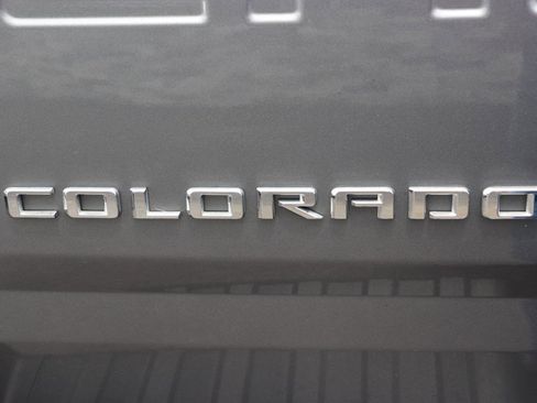 Used 2022 Chevrolet Colorado LT w/ LPO, Tonneau and Step Package AWD/4WD image 56