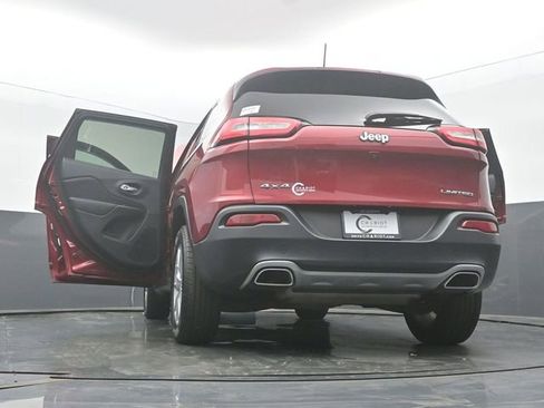 Used 2016 Jeep Cherokee Limited AWD/4WD image 58