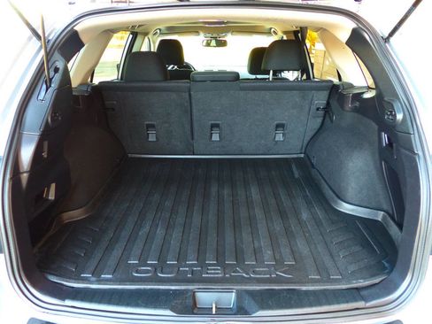 Used 2016 Subaru Outback 2.5i Premium image 42