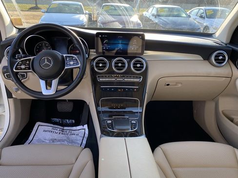 Used 2022 Mercedes-Benz GLC 300 image 26