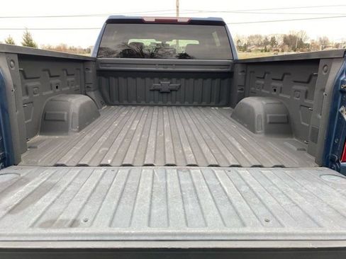 Used 2019 Chevrolet Silverado 1500 Custom Trail Boss w/ Custom Convenience Package image 24