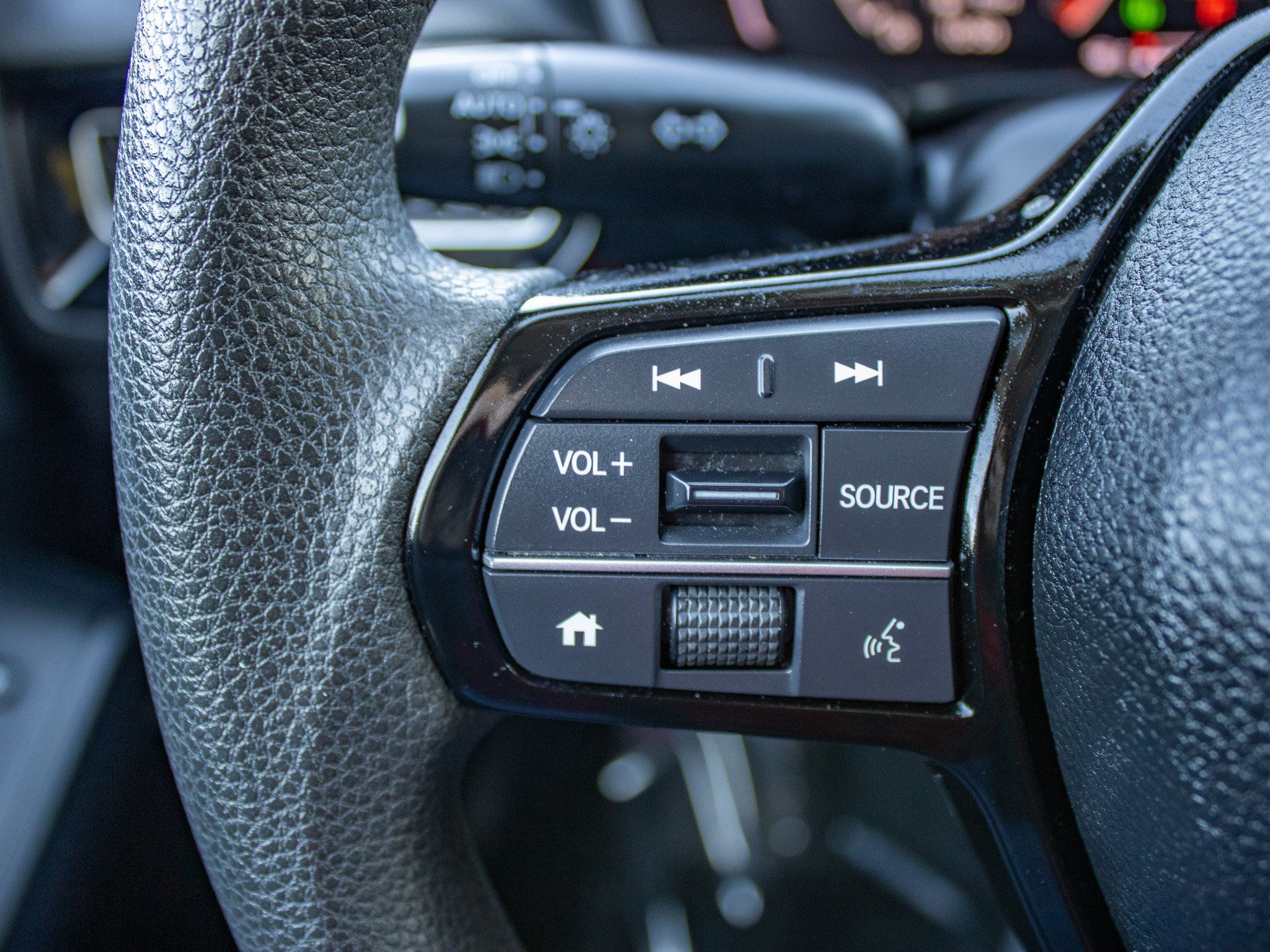 Used 2025 Honda Civic LX image 33