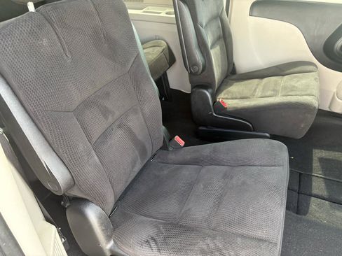 Used 2014 Dodge Grand Caravan SE w/ Quick Order Package 29E SE FWD image 37