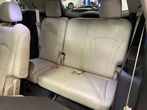 Used 2020 Buick Enclave Essence w/ Trailering Package, 5000 lbs. image 13