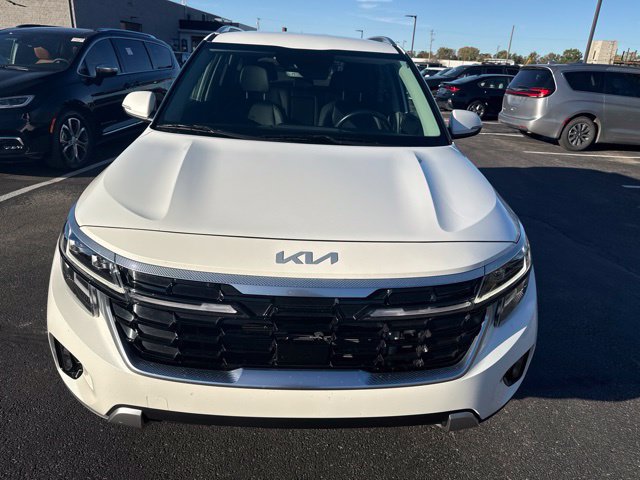 Certified 2024 Kia Seltos SX AWD/4WD image 3