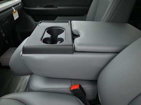 New 2025 Ford F350 XL image 19