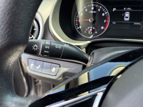 Certified 2023 Kia Forte LXS w/ LXS Technology Package FWD image 27