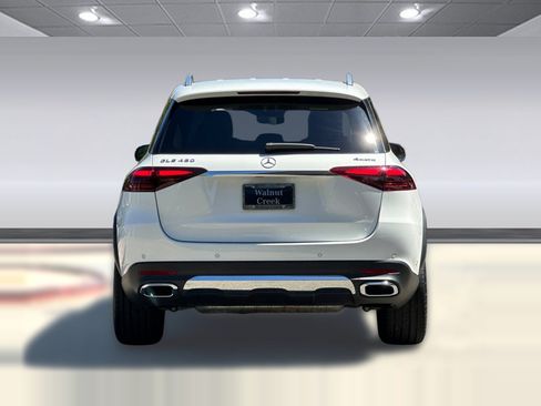 Used 2025 Mercedes-Benz GLE 450 4MATIC image 9
