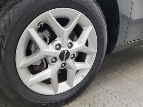 Used 2025 Kia Soul LX w/ LX Technology Package image 31