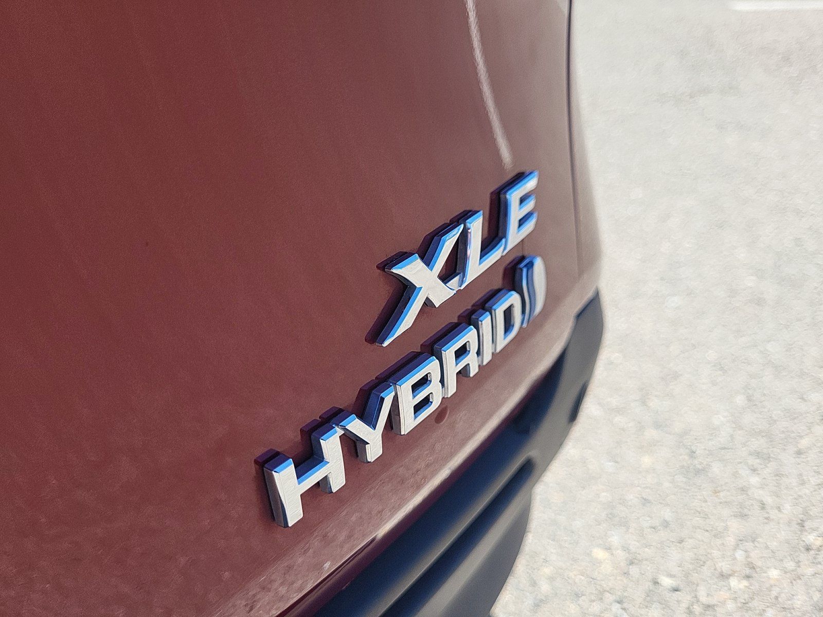 Certified 2023 Toyota Sienna XLE FWD image 31