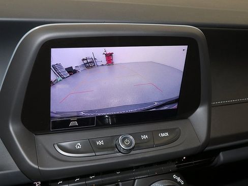 Certified 2023 Chevrolet Camaro LT w/ Technology Package image 18