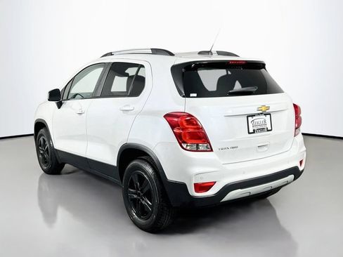Used 2022 Chevrolet Trax LT w/ Driver Confidence Package AWD/4WD image 7