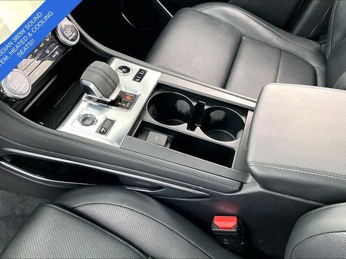 Used 2022 Jaguar F-PACE S AWD/4WD image 18