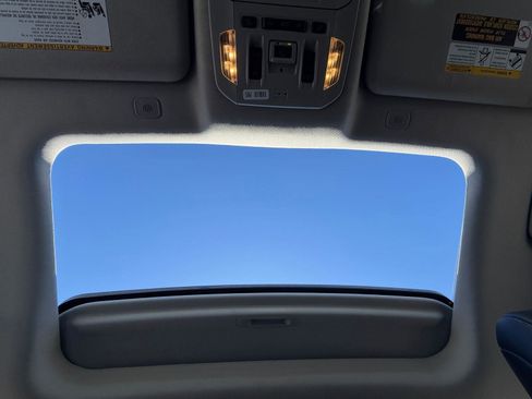 Used 2023 Toyota Highlander Limited w/ Protection Package #3 (TMS) image 15