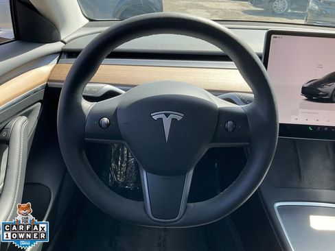 Used 2023 Tesla Model 3 Standard Range image 38