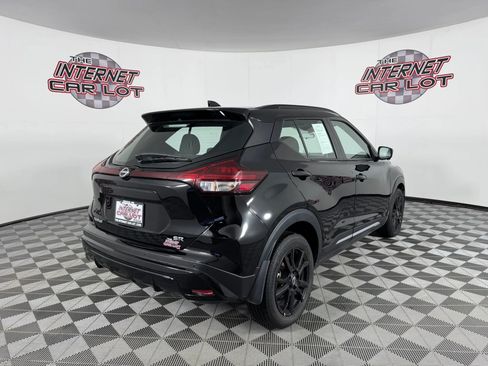 Used 2024 Nissan Kicks SR FWD image 7
