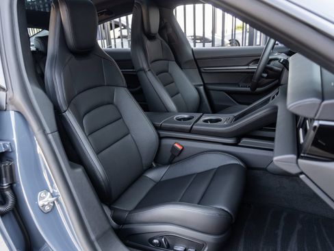 Certified 2026 Porsche Taycan AWD/4WD image 41